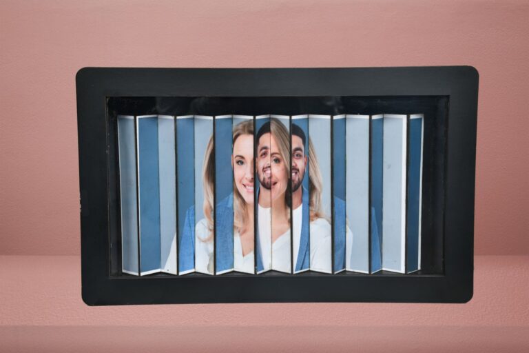 Illution frame 1 (2)