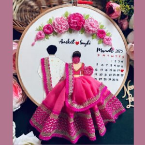 Wedding hoop with calendar